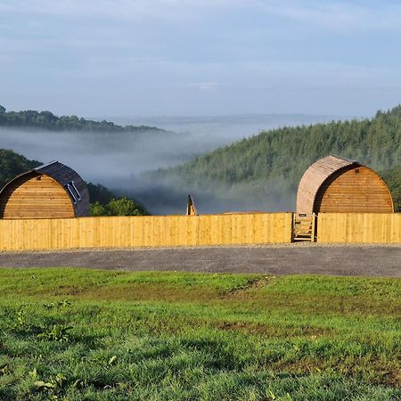 Rivendell Farm By Wigwam Holidays كرمرثن المظهر الخارجي الصورة