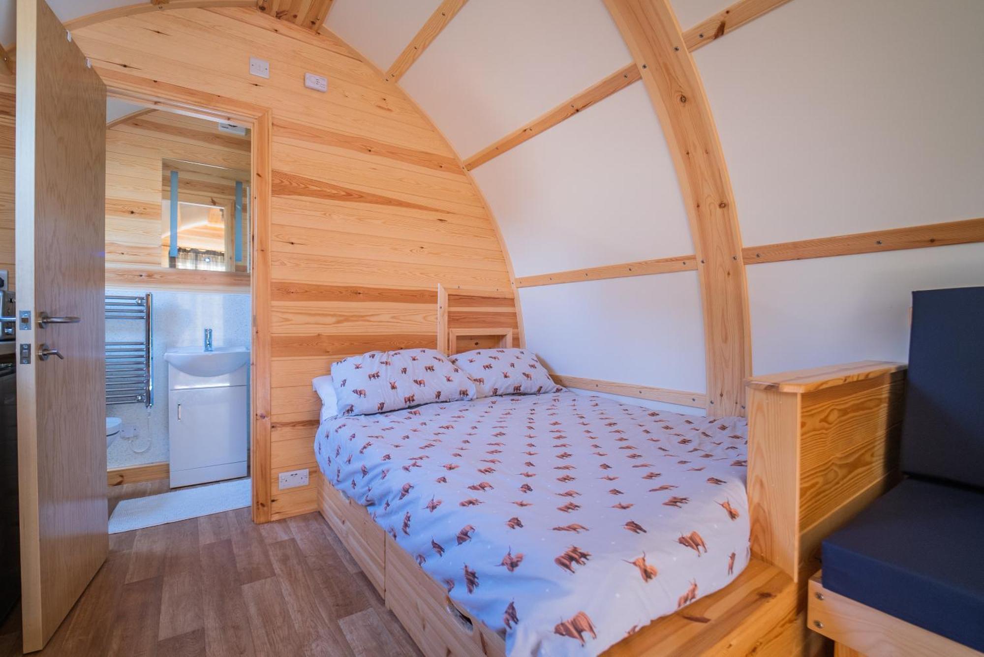 Rivendell Farm By Wigwam Holidays كرمرثن المظهر الخارجي الصورة