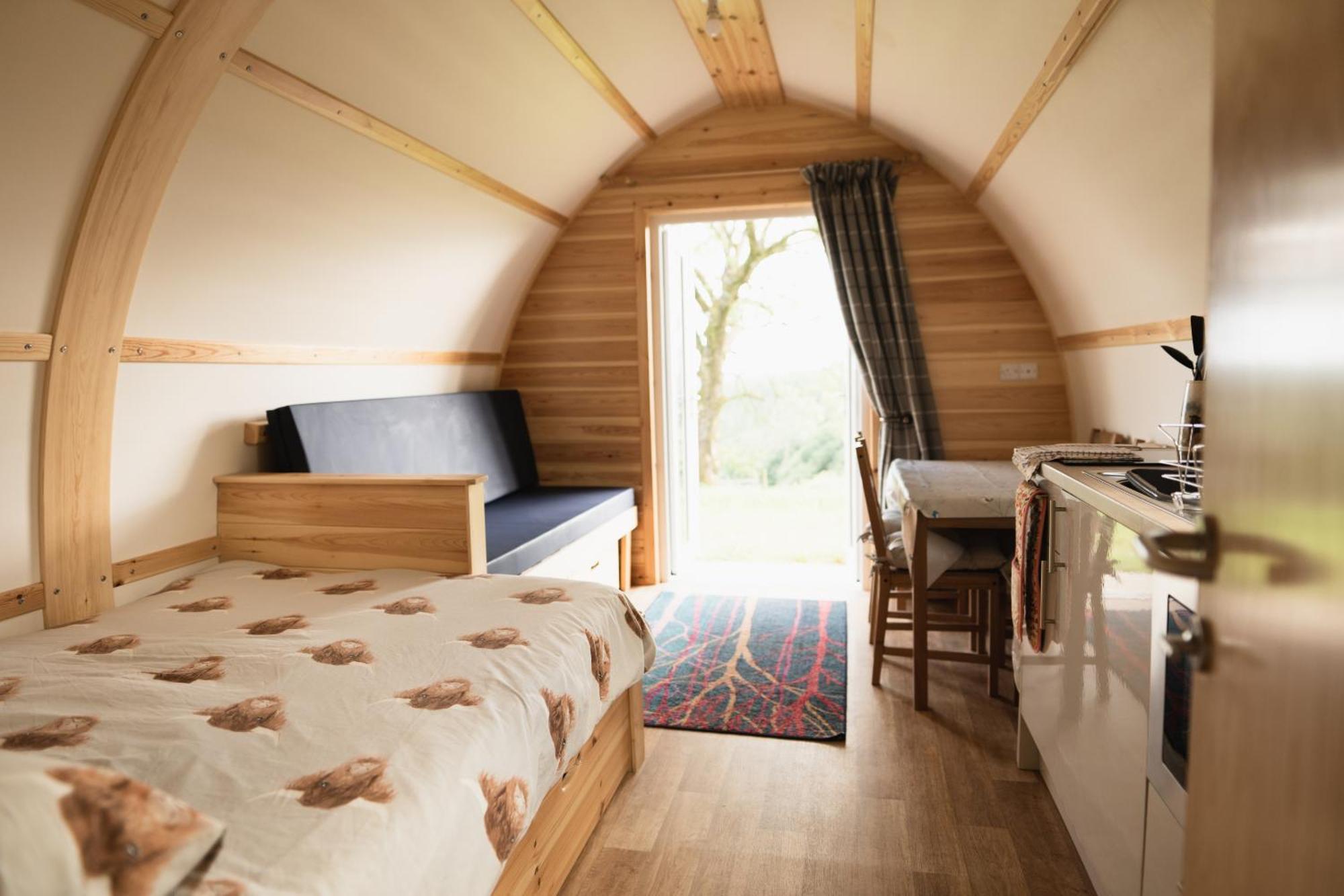 Rivendell Farm By Wigwam Holidays كرمرثن الغرفة الصورة